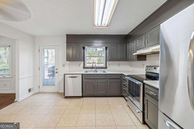 1833 Easter Cody Court, Grayson, GA 30017