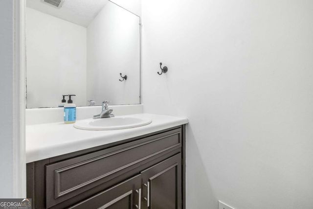 1833 Easter Cody Court, Grayson, GA 30017