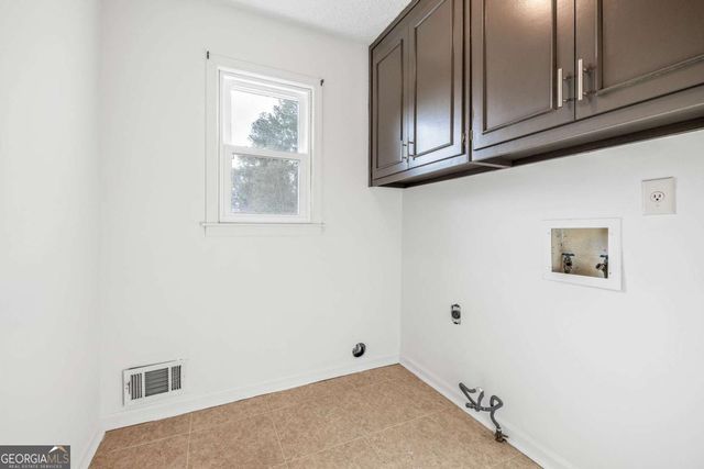 1833 Easter Cody Court, Grayson, GA 30017