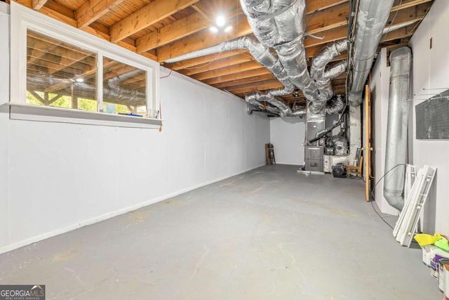 1833 Easter Cody Court, Grayson, GA 30017