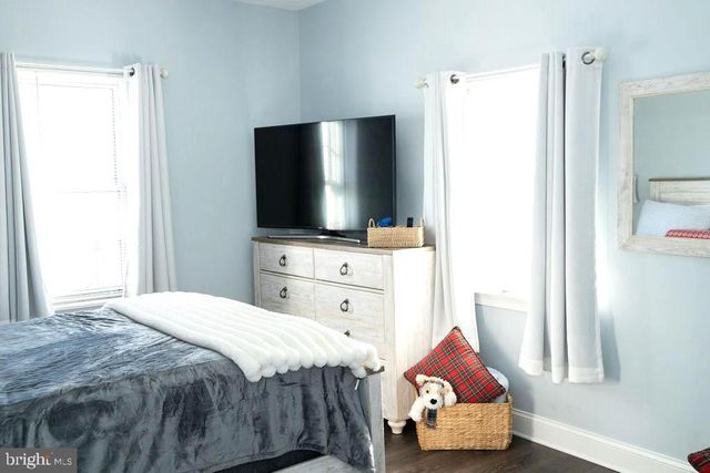 1105 MARNE HWY, Hainesport, NJ 08036