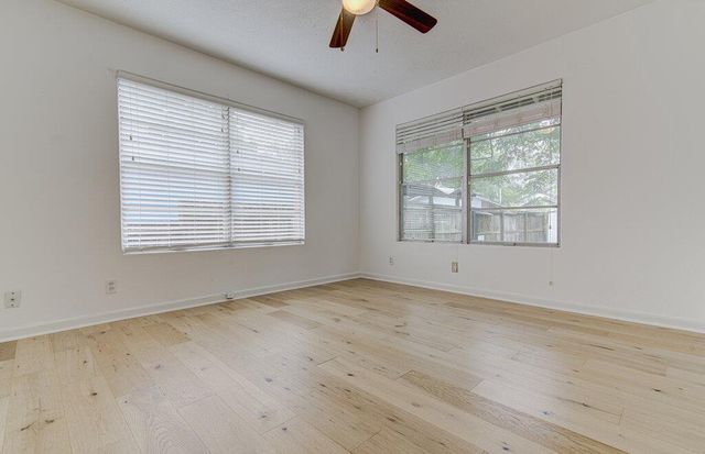 1711 Brentwood ST A, Austin, TX 78757