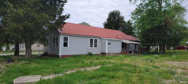 400 E Race Street, Odon, IN 47562