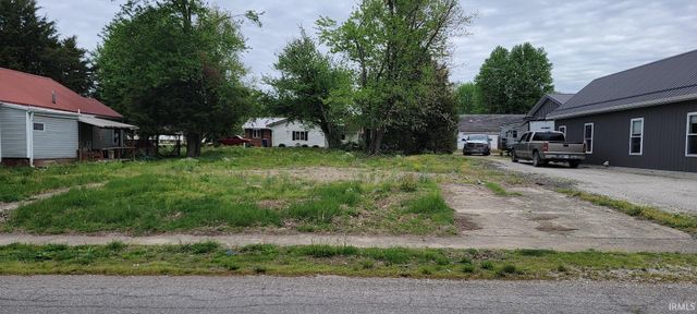 400 E Race Street, Odon, IN 47562