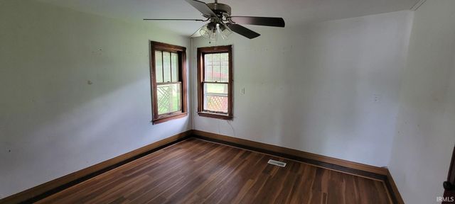 400 E Race Street, Odon, IN 47562