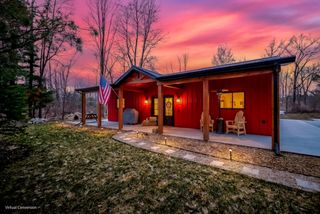 875 E Jackson Road, Crystal Twp, MI 49420