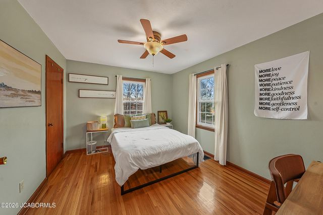 1831 W MCCARTY STREET, Jefferson City, MO 65109