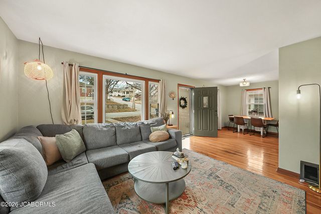 1831 W MCCARTY STREET, Jefferson City, MO 65109