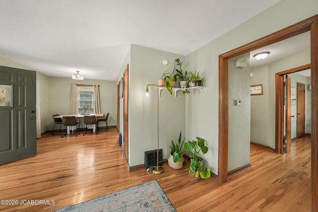 1831 W MCCARTY STREET, Jefferson City, MO 65109