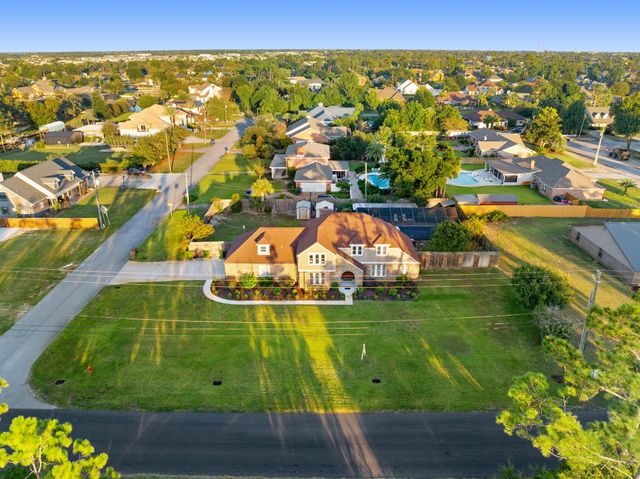 3040 Kings Road, Panama City, FL 32405