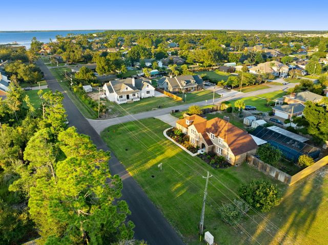 3040 Kings Road, Panama City, FL 32405