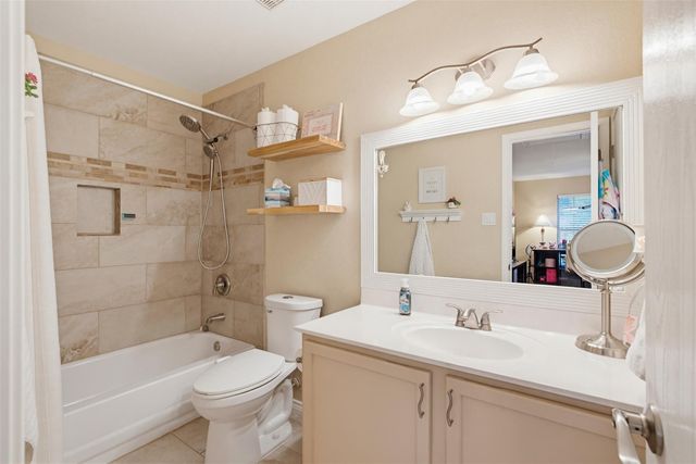 369 S Kates CV, Buda, TX 78610