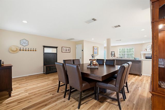 369 S Kates CV, Buda, TX 78610