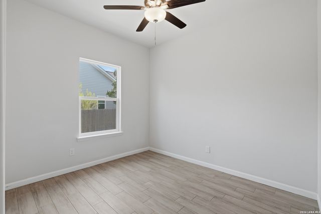 1135 Hedgestone, Canyon Lake, TX 78133
