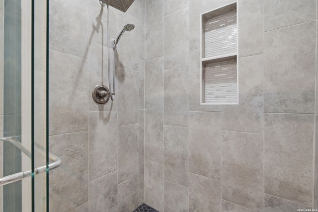 1135 Hedgestone, Canyon Lake, TX 78133