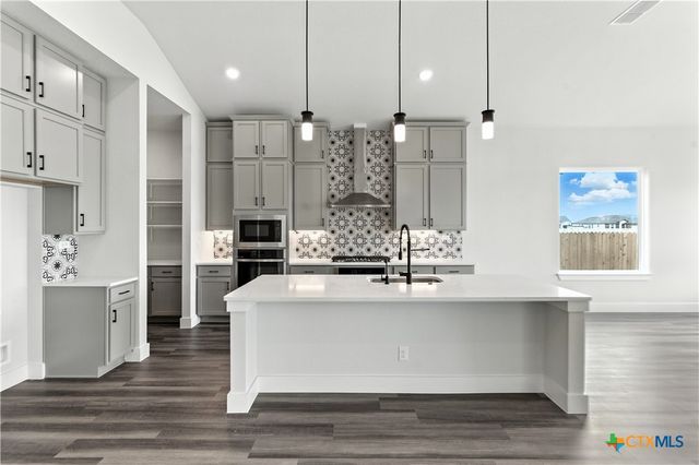 1637 Saddleback Run, New Braunfels, TX 78130