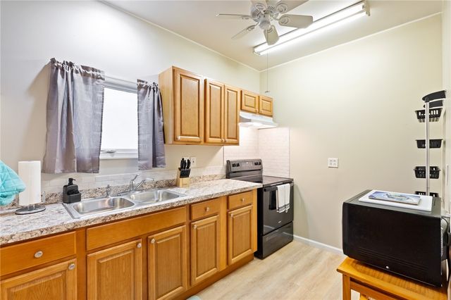 46 Crouch Street, Rochester, NY 14609