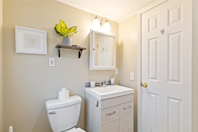 46 Crouch Street, Rochester, NY 14609