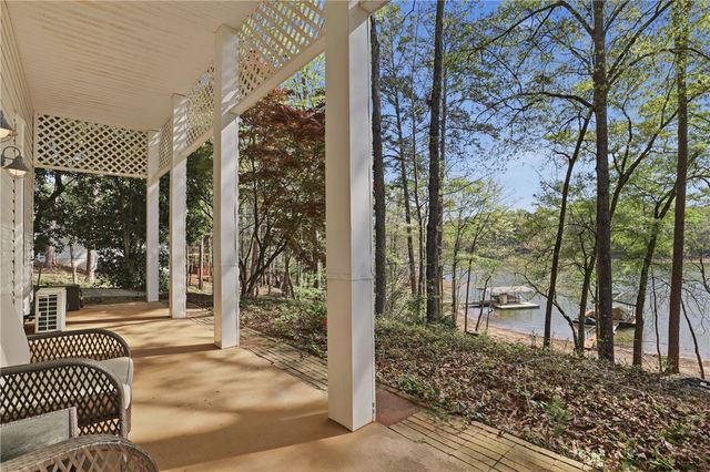 210 Elm Drive, Westminster, SC 29693