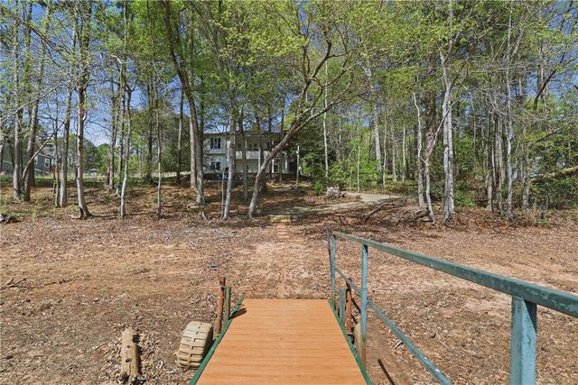 210 Elm Drive, Westminster, SC 29693