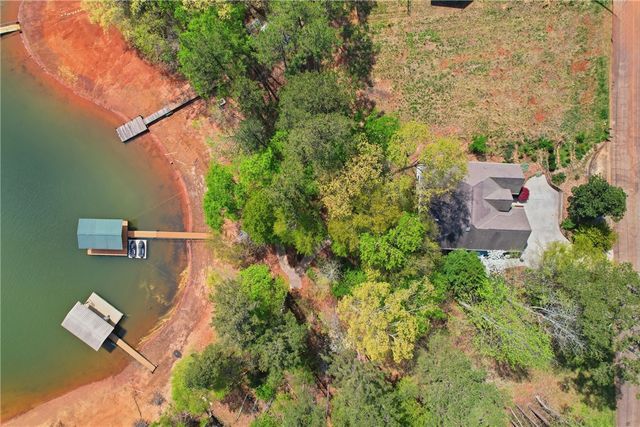 210 Elm Drive, Westminster, SC 29693