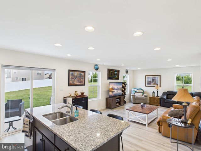 5434 SUTHERLAND COURT, Chambersburg, PA 17202