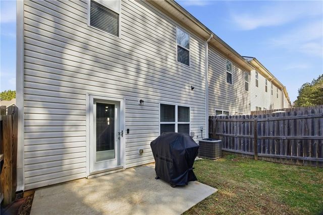 536 Oakside Place, Acworth, GA 30102