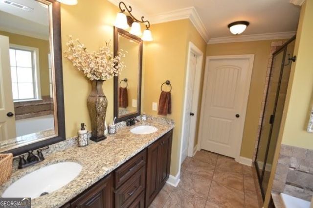 300 Grand Reserve Way, Kathleen, GA 31047