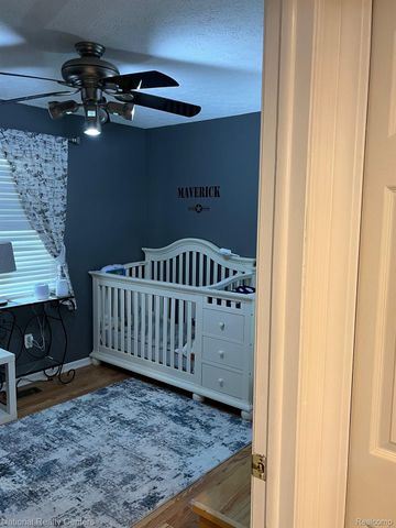 1041 FAIRWAY TRAILS Drive, Brighton, MI 48116