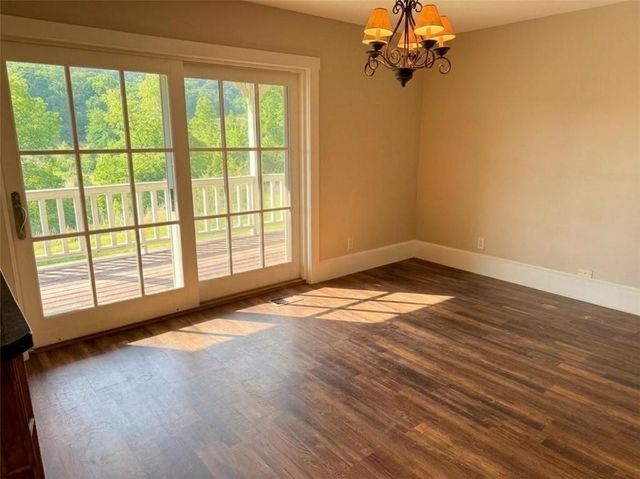 6911 Baker Circle, Clermont, GA 30527