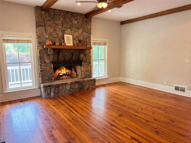 6911 Baker Circle, Clermont, GA 30527
