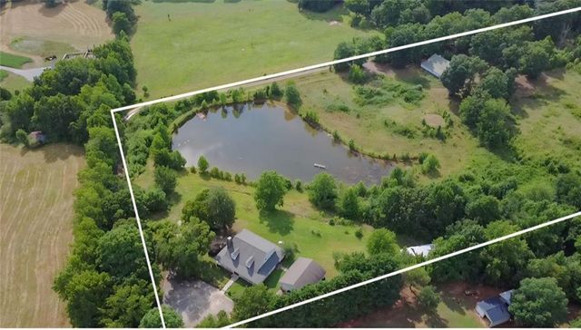 6911 Baker Circle, Clermont, GA 30527