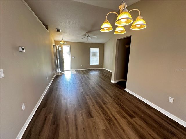 9 CEDAR CIRCLE, Ocala, FL 34472