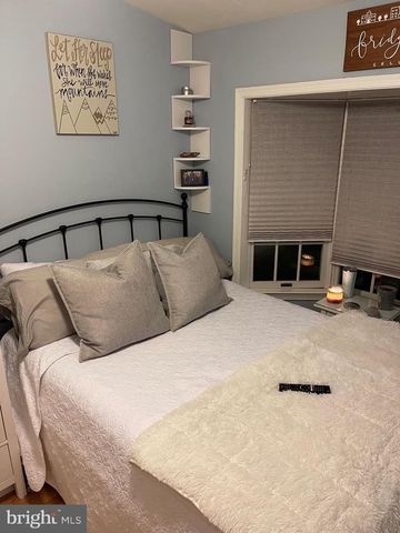 1125 N UTAH ST, Arlington, VA 22201