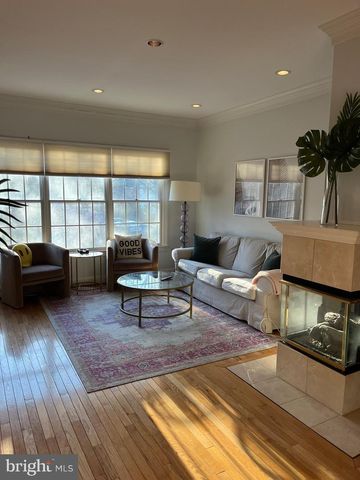 1125 N UTAH ST, Arlington, VA 22201