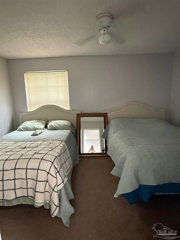 3351 Olive Rd 11C, Pensacola, FL 32514