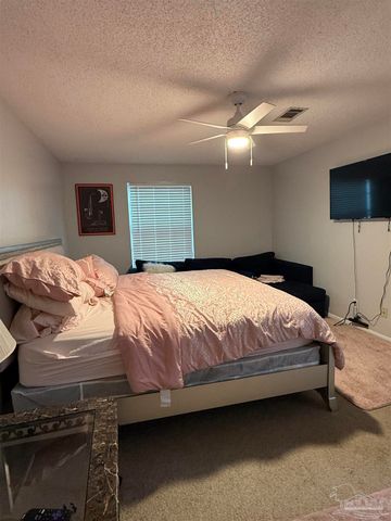 3351 Olive Rd 11C, Pensacola, FL 32514