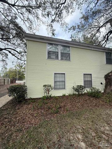 3351 Olive Rd 11C, Pensacola, FL 32514