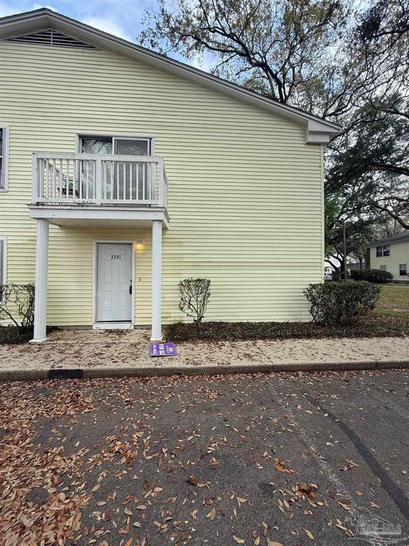 3351 Olive Rd 11C, Pensacola, FL 32514