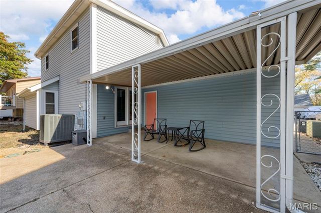 32 Fawn Meadows Drive, Eureka, MO 63025