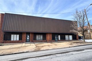 227 N Jefferson St, New Castle, PA 16101
