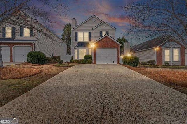 1061 Daventry Crossing, Woodstock, GA 30188