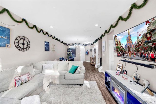 4 Kless Court, Middletown, NY 10940