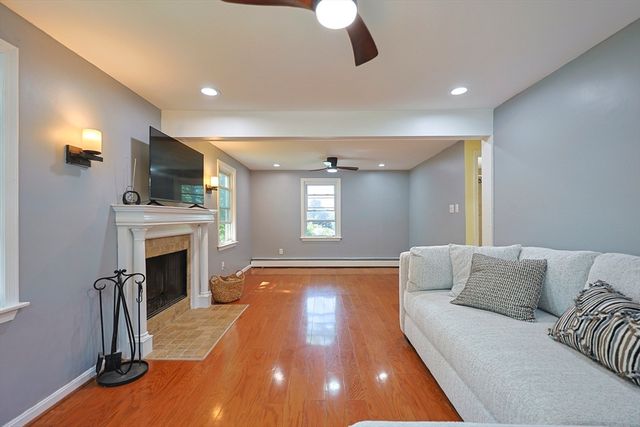 26 Ponderosa Avenue, Methuen, MA 01844