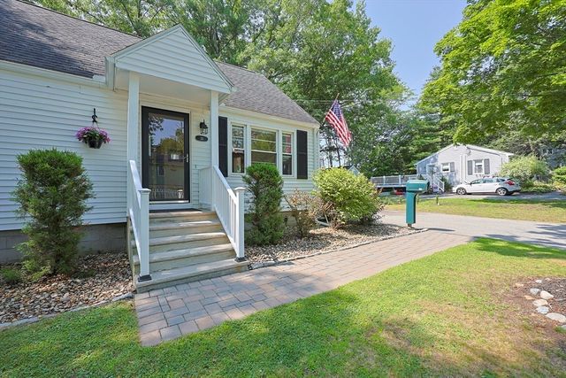 26 Ponderosa Avenue, Methuen, MA 01844