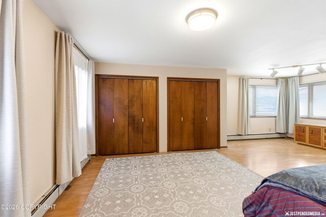 2913 Wentworth Street, Anchorage, AK 99508
