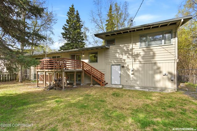 2913 Wentworth Street, Anchorage, AK 99508