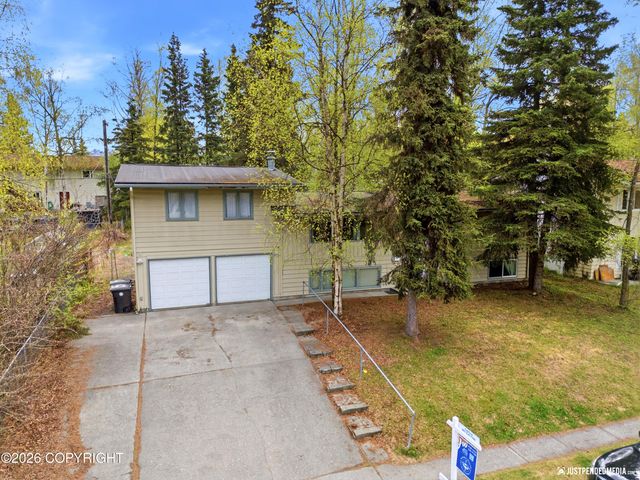 2913 Wentworth Street, Anchorage, AK 99508