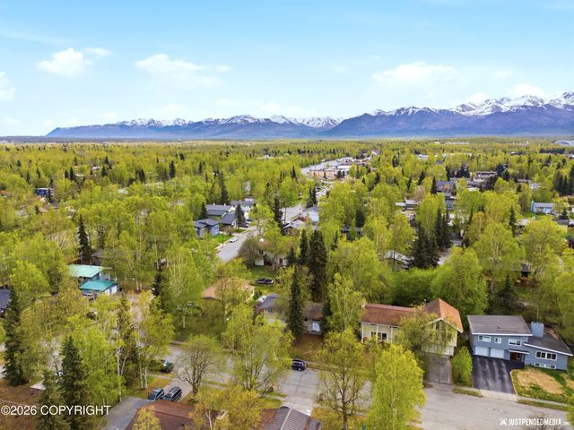 2913 Wentworth Street, Anchorage, AK 99508