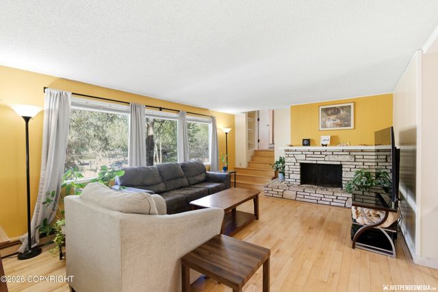 2913 Wentworth Street, Anchorage, AK 99508